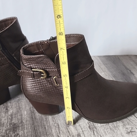 Baretraps ankle Boots - Picture 12 of 12